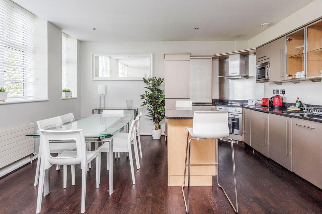 Roomspace Serviced Apartments - Princes House Brighton Eksteriør billede